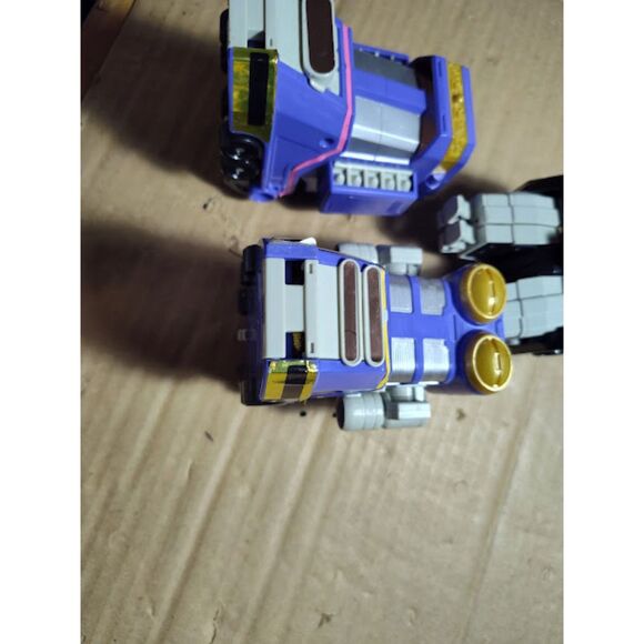 Vintage Power Rangers Zeo Zord Deluxe Megazord Parts 2 Legs & Upper Torso - Picture 12 of 12